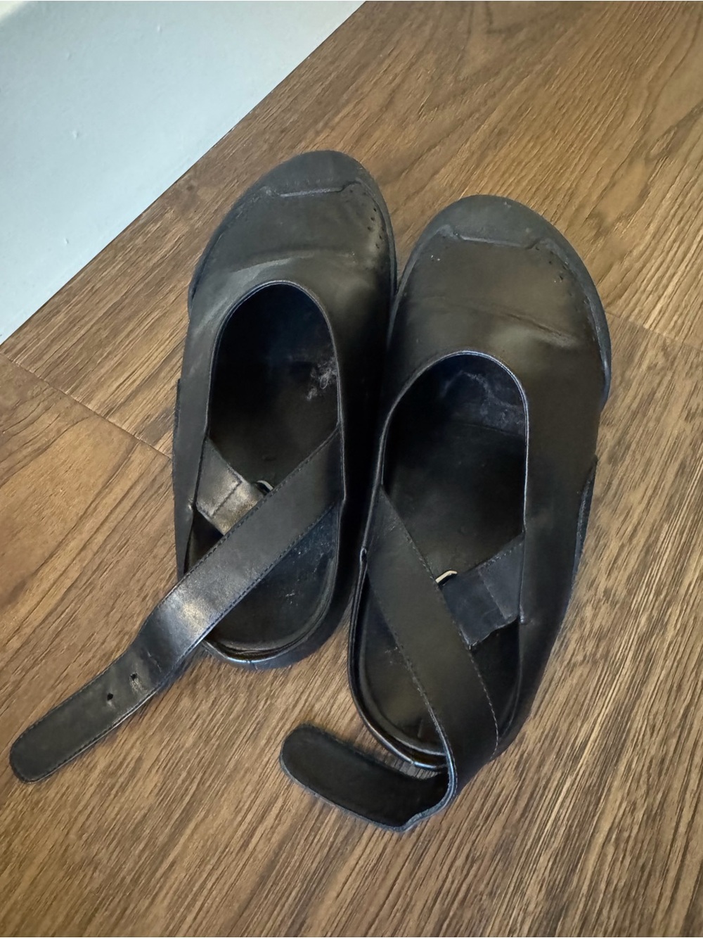 Marni Black Leather Slip-On Clogs with Back Strap - Picture 6 of 6